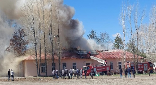 Erzurum Şeker Fabrikası nda yangın